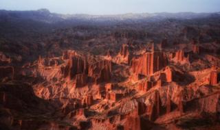 塔克拉玛干沙漠地图 塔克拉玛干沙漠地图